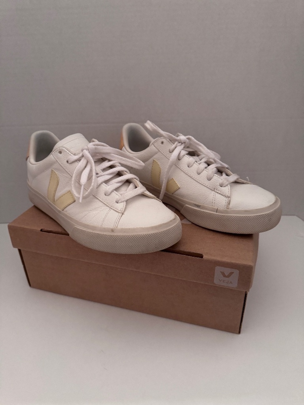 VEJA Campo ChromeFree Sneakers Extra White Sun Peach Size 7.5